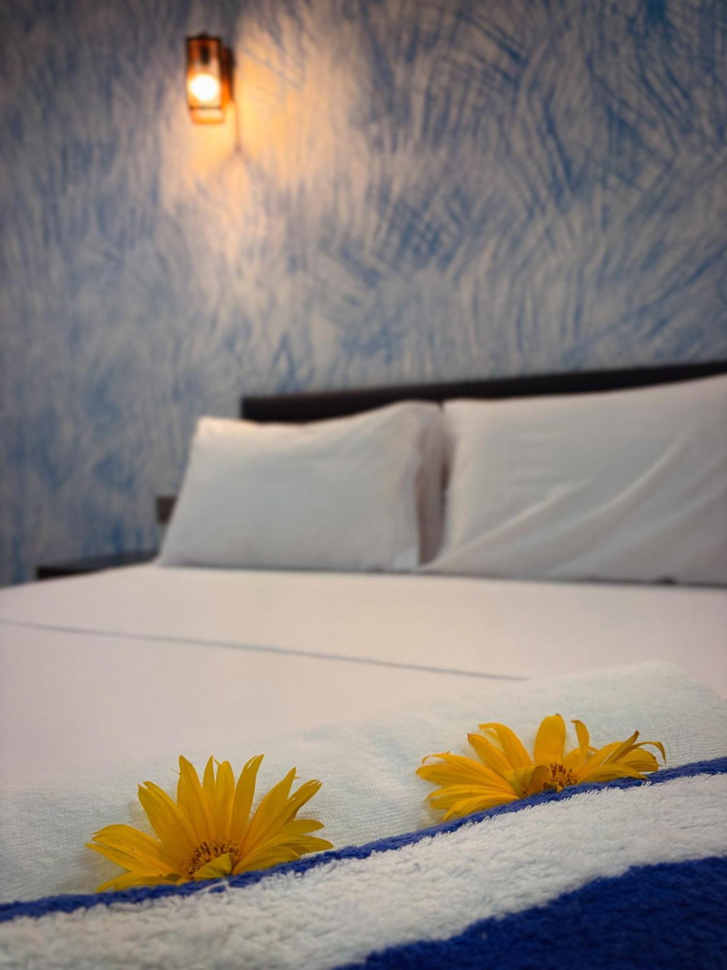 Mathiveri Thundi Inn ภายนอก รูปภาพ